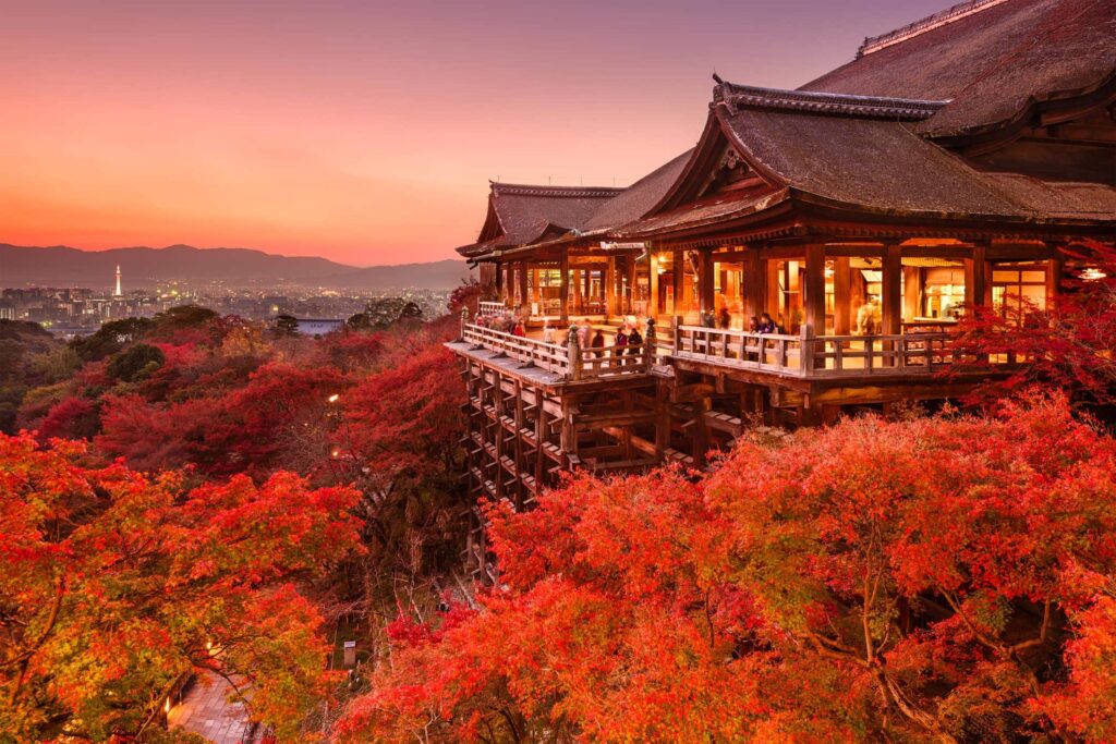 Templo Kiyomizu-dera en kioto japón