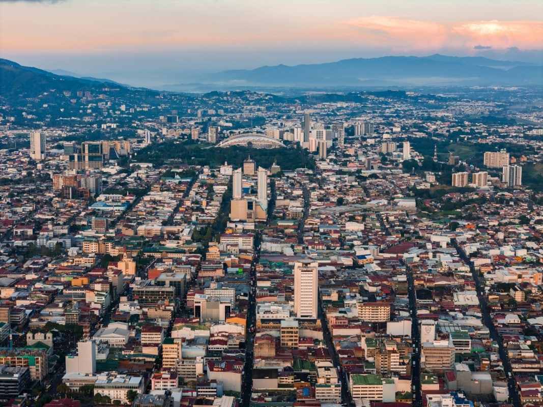 San José, capital de Costa Rica, vista aérea de la ciudad