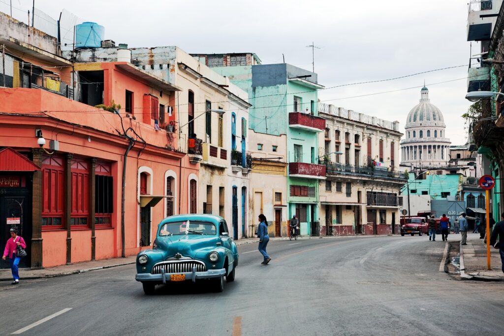 la habana en cuba coche clásico