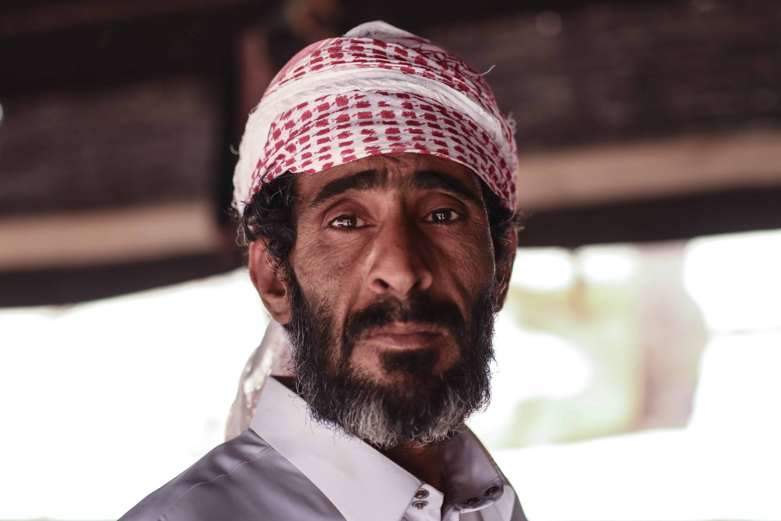 retrato de un árabe en Jordania