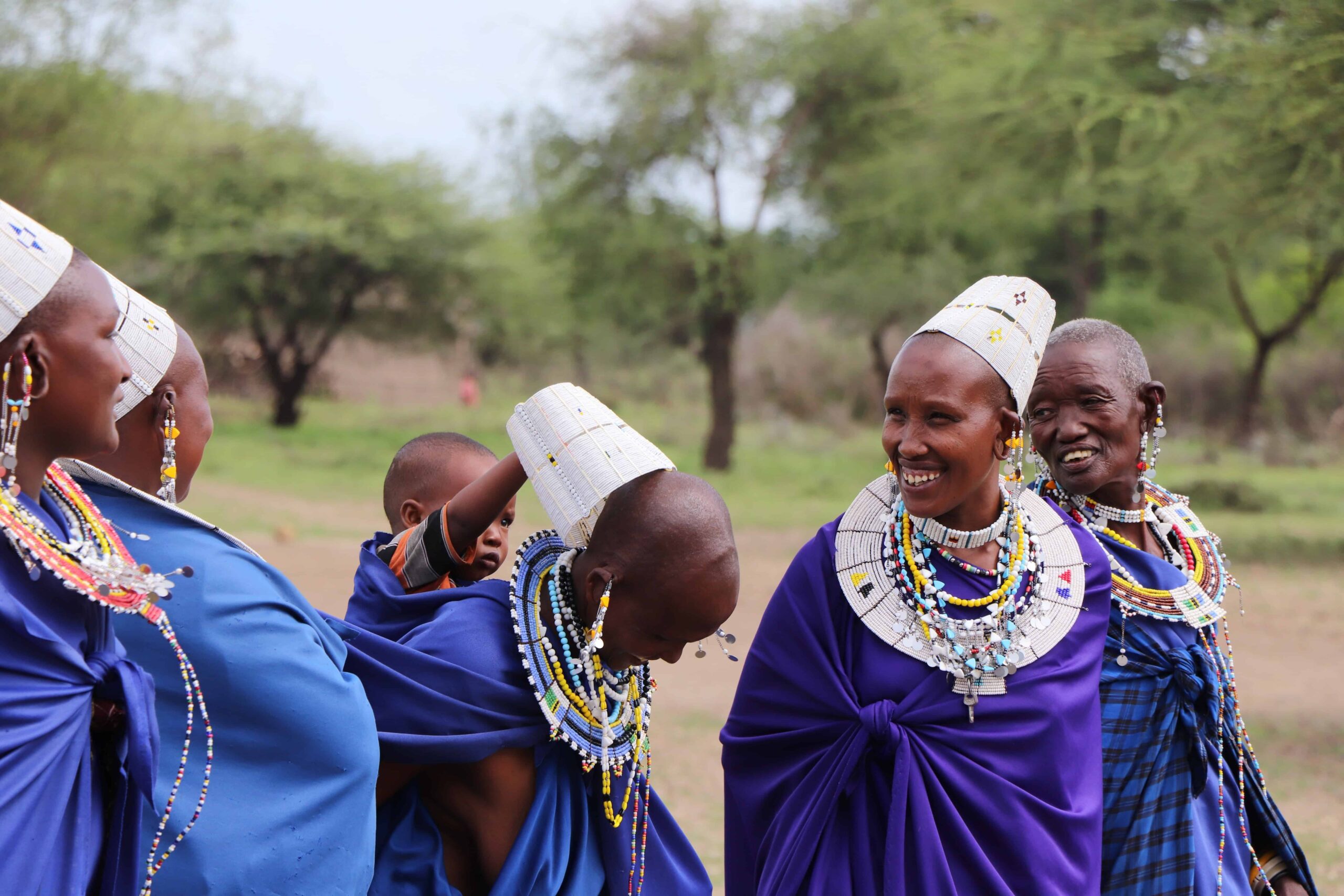 mujeres de una tribu de Kenia