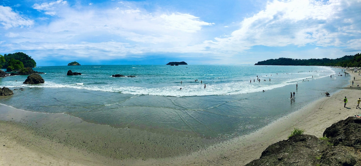 Playa de Costa Rica de Manuel Antonio, una de las mejores