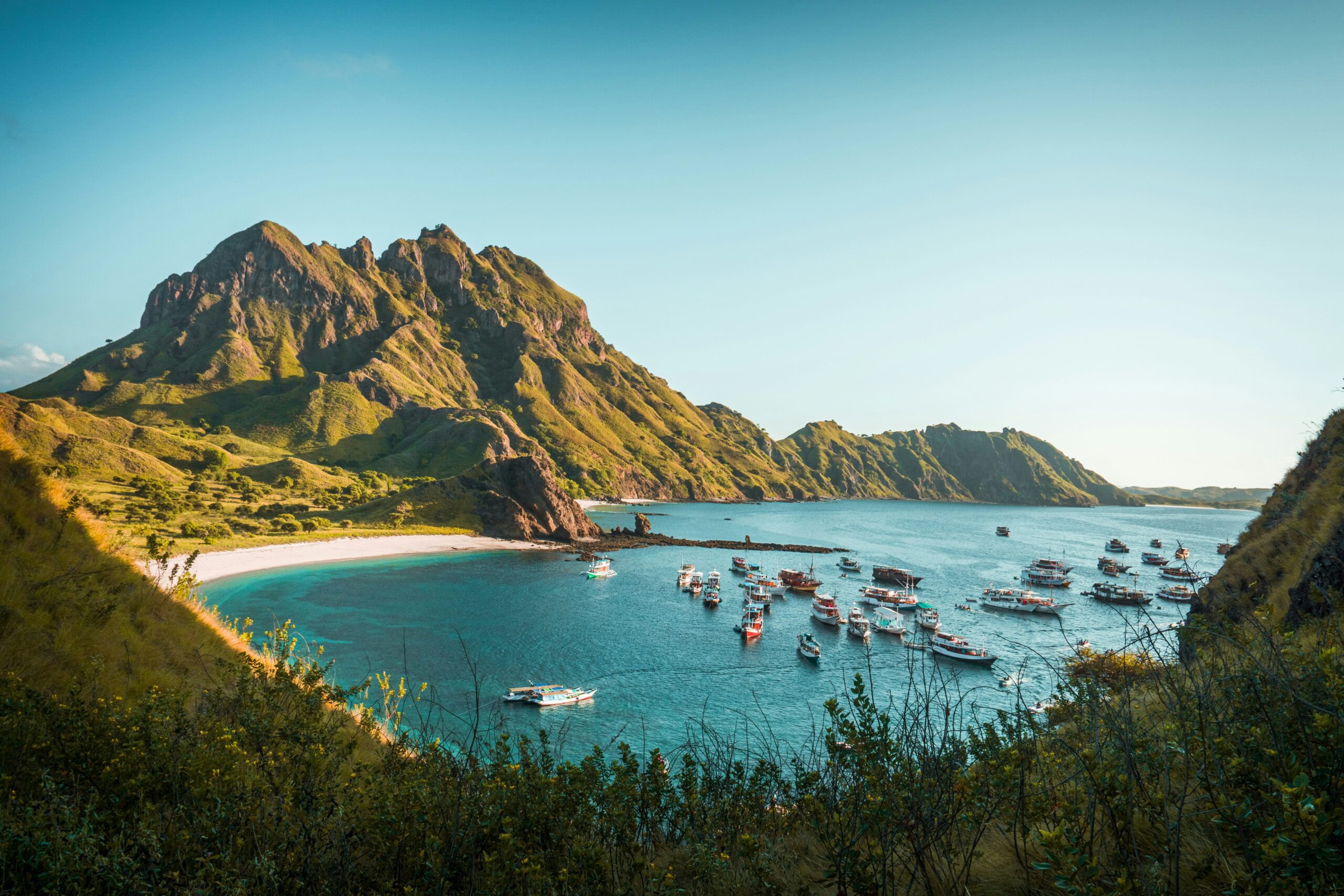 isla de padar en flores indonesia