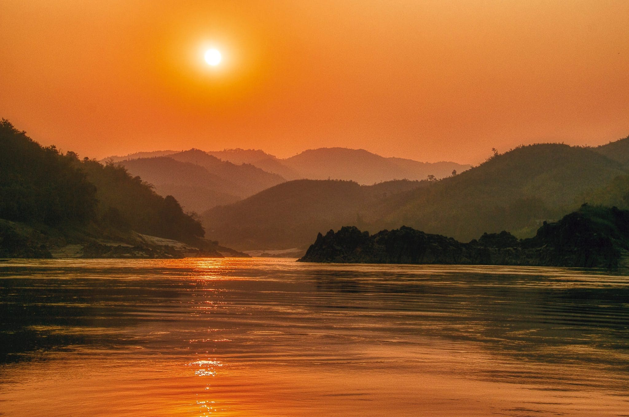 atardecer en Laos